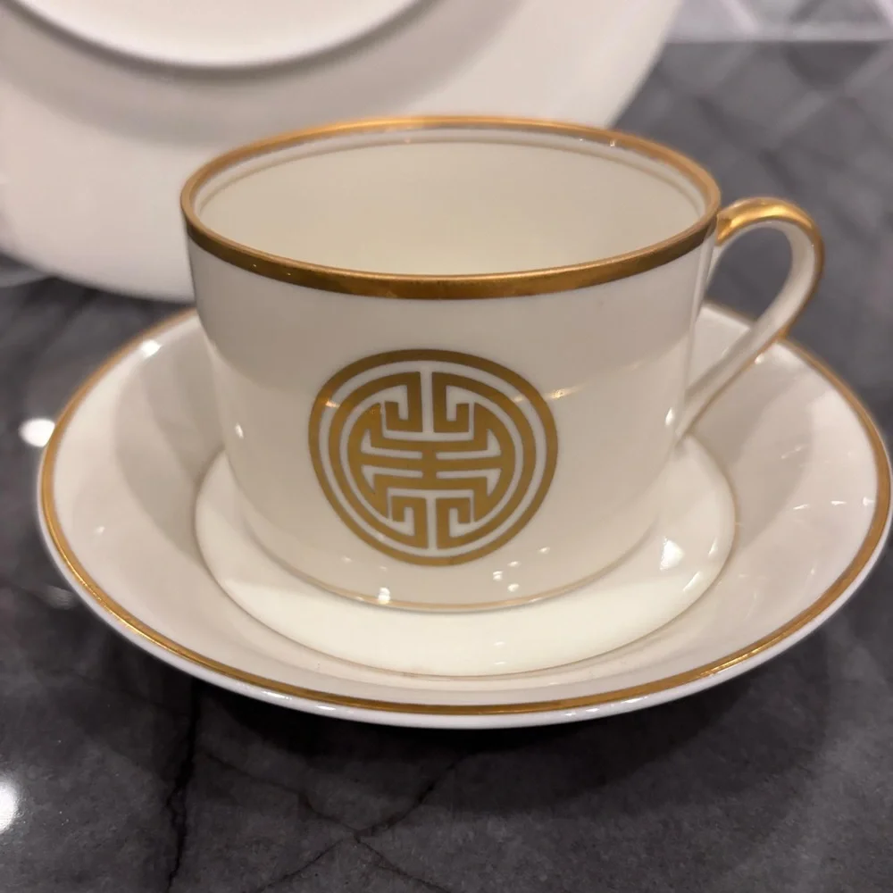 Fitz & Floyd vintage Gold Mandarin Crest dinner plate, cup, saucer set Japan